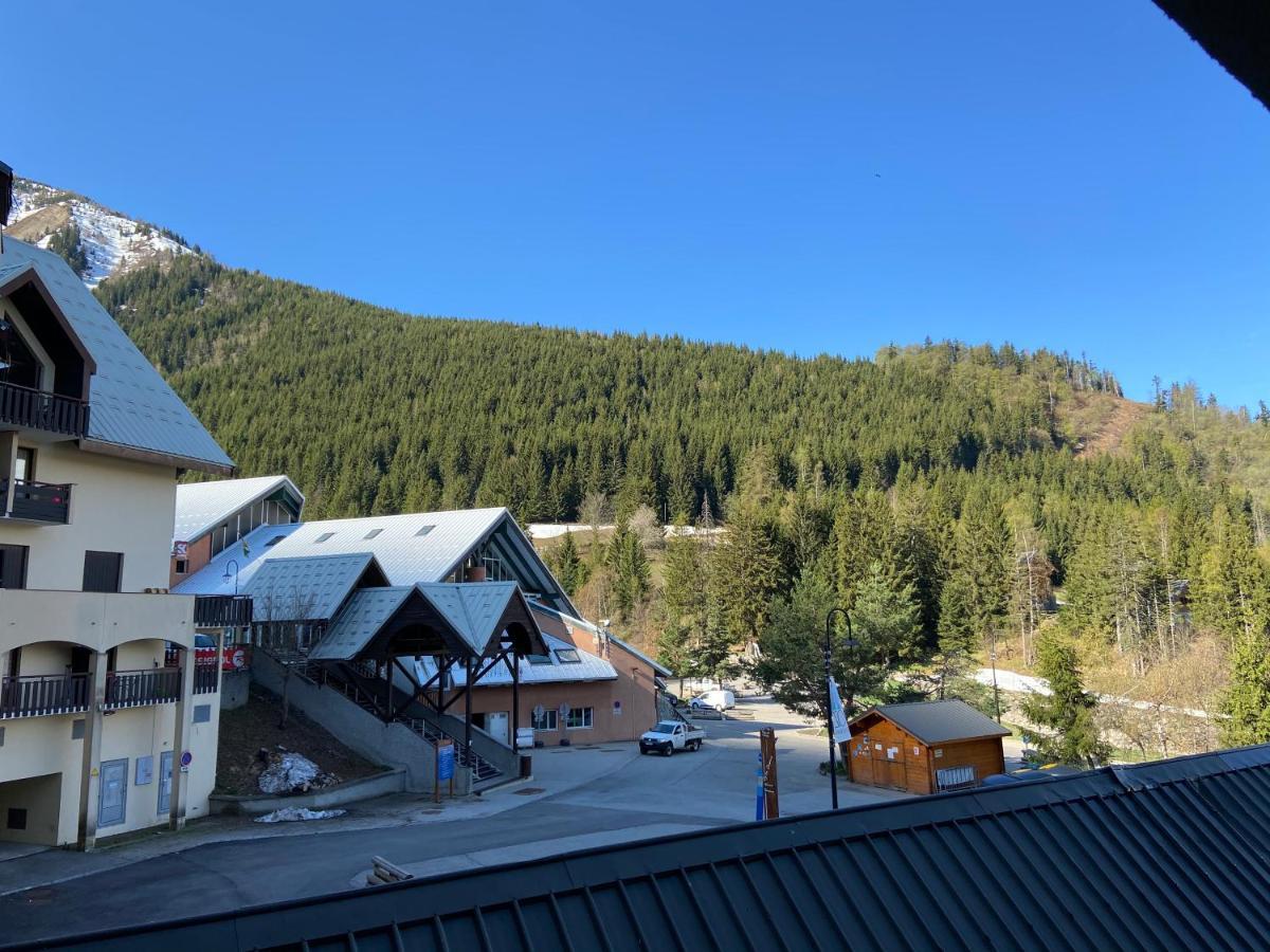 Poutran 2, Studio 4 Personnes Au Pied Des Pistes Avec Grande Terrasse Oz Buitenkant foto